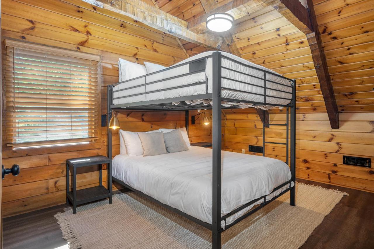 The Dudley Cabins By Avantstay Севьервилл Экстерьер фото